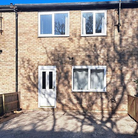 Cozy, Charming 3-Bedroom Home In Chester- Free Parking- Sleeps Up To 6 Eksteriør billede